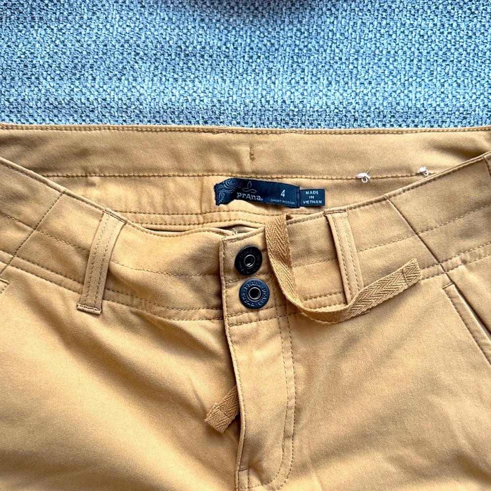 Women’s Prana Hiking Pants sz 4